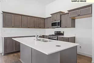 845 E Kinsley Ave, Hermiston, OR 97838 - Photo 8