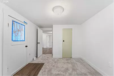 11126 SE Boise St, Portland, OR 97266 - Photo 10