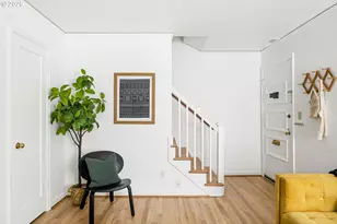 1621 SE Washington St, Portland, OR 97214 - Photo 8