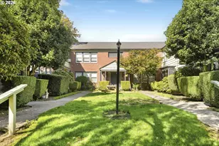 1621 SE Washington St, Portland, OR 97214 - Photo 2