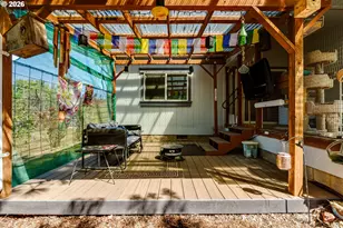 403 Carol St, Lowell, OR 97452 - Photo 28