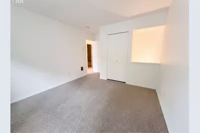 546 NE Knott St, Portland, OR 97212 - Photo 8