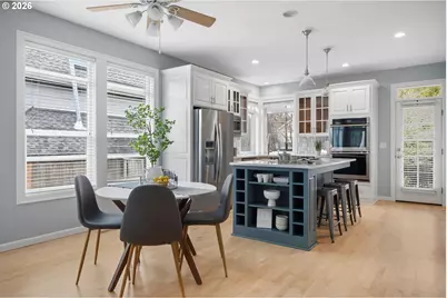 5349 Southwood Dr, Lake Oswego, OR 97035 - Photo 10