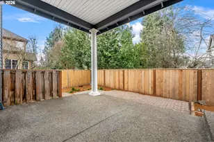 5349 Southwood Dr, Lake Oswego, OR 97035 - Photo 38