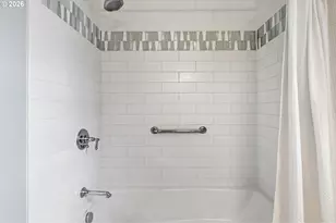 5349 Southwood Dr, Lake Oswego, OR 97035 - Photo 34