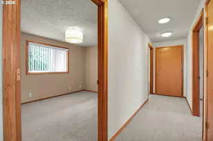 512 N Railroad Ave, Ridgefield, WA 98642 - Photo 14