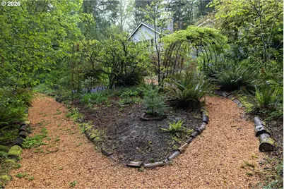 6100 SW Thomas St, Portland, OR 97221 - Photo 36