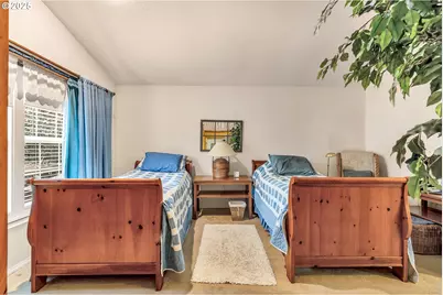 765 Clara Ct, Lake Oswego, OR 97034 - Photo 26