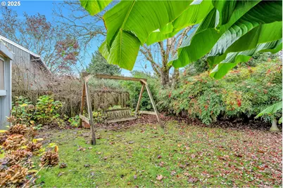 765 Clara Ct, Lake Oswego, OR 97034 - Photo 40