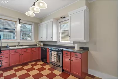 1970 Maple Ave NE, Salem, OR 97301 - Photo 14