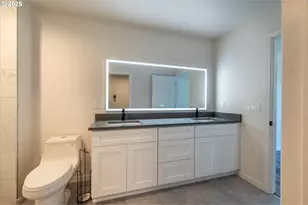 30302 Driftwood Dr, Gold Beach, OR 97444 - Photo 16