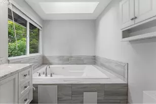 11876 SW Morning Hill Dr, Tigard, OR 97223 - Photo 24