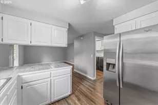 11876 SW Morning Hill Dr, Tigard, OR 97223 - Photo 14