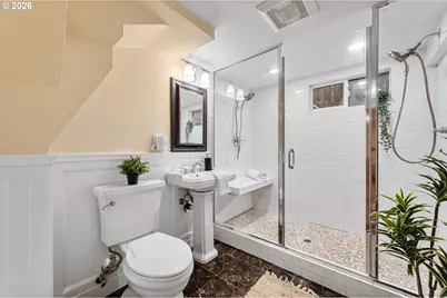 1706 SE Knapp St, Portland, OR 97202 - Photo 32