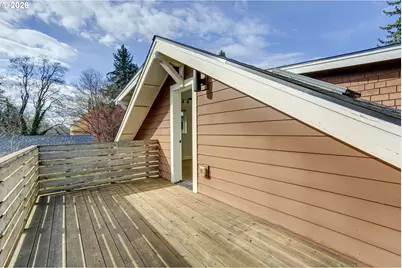 4036 NE Senate St, Portland, OR 97232 - Photo 40