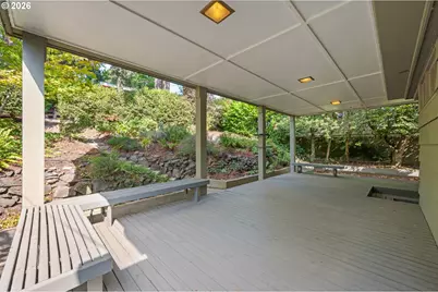 2362 Charnelton St, Eugene, OR 97405 - Photo 38