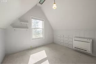 2362 Charnelton St, Eugene, OR 97405 - Photo 36