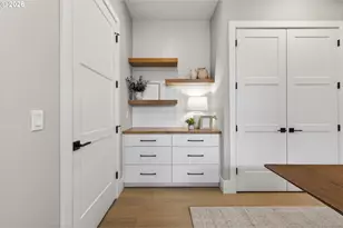 3652 NW Lana Pl, Portland, OR 97229 - Photo 12