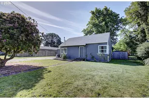 779 Washington St, Woodland, WA 98674 - Photo 2