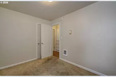779 Washington St, Woodland, WA 98674 - Photo 8