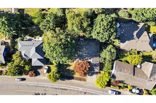 600 E Mountainview Dr, Newberg, OR 97132 - Photo 36