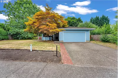 600 E Mountainview Dr, Newberg, OR 97132 - Photo 2
