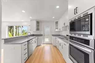 790 Tranquil Ln, Roseburg, OR 97471 - Photo 14