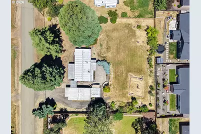 600 SE Edgewood St, Winston, OR 97496 - Photo 34