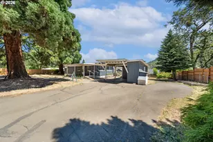 600 SE Edgewood St, Winston, OR 97496 - Photo 6
