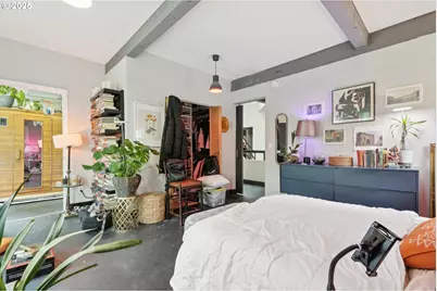 821 NW 16th Ave, Portland, OR 97209 - Photo 40