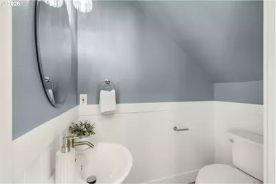10618 SW Garden Park Pl, Portland, OR 97223 - Photo 26