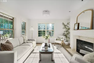 10618 SW Garden Park Pl, Portland, OR 97223 - Photo 8