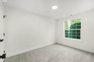 10618 SW Garden Park Pl, Portland, OR 97223 - Photo 36