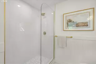 10618 SW Garden Park Pl, Portland, OR 97223 - Photo 32