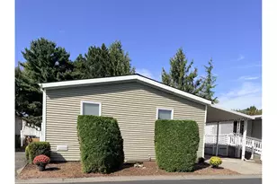 51527 SE Oak Grove Dr, Scappoose, OR 97056 - Photo 2
