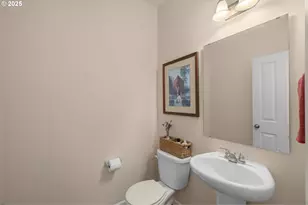 11002 Southwest Sage Terrace, Portland, OR 97223 - Photo 28