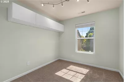 11002 SW Sage Ter, Portland, OR 97223 - Photo 24