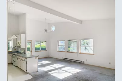 1475 Seacrest Ln, Brookings, OR 97415 - Photo 8