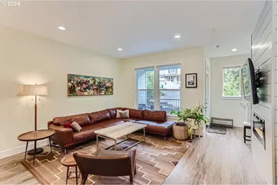 11331 SW Capitol Hwy, Portland, OR 97219 - Photo 4