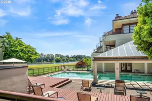 5250 S Landing Dr, Portland, OR 97239 - Photo 26