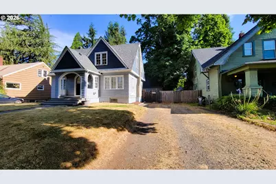 1445 W 11th Ave, Eugene, OR 97402 - Photo 2