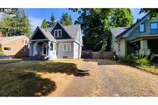 1445 W 11th Ave, Eugene, OR 97402 - Photo 2