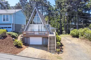 1556 NW 25th St, Lincoln City, OR 97367 - Photo 2