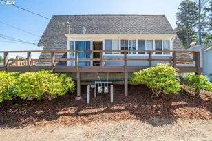 1556 NW 25th St, Lincoln City, OR 97367 - Photo 10