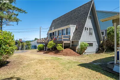 1556 NW 25th St, Lincoln City, OR 97367 - Photo 8