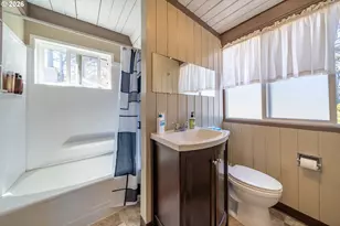 1556 NW 25th St, Lincoln City, OR 97367 - Photo 18
