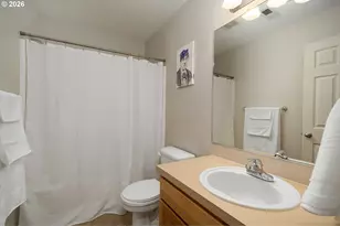 8330 SW Norfolk Ln, Portland, OR 97224 - Photo 28