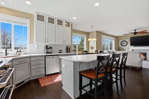 2319 N Roger Smith Dr, Newberg, OR 97132 - Photo 10