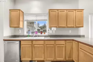 13440 SE Ruscliff Rd, Milwaukie, OR 97222 - Photo 8