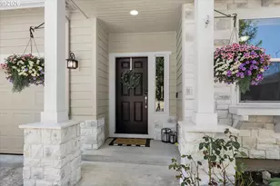 1018 35th Ave, Forest Grove, OR 97116 - Photo 2